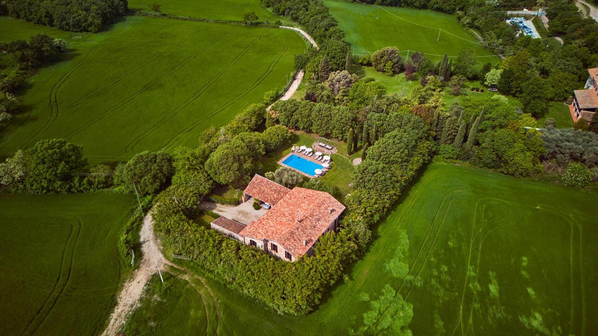 Villa Diana Паденге-суль-Гарда Экстерьер фото